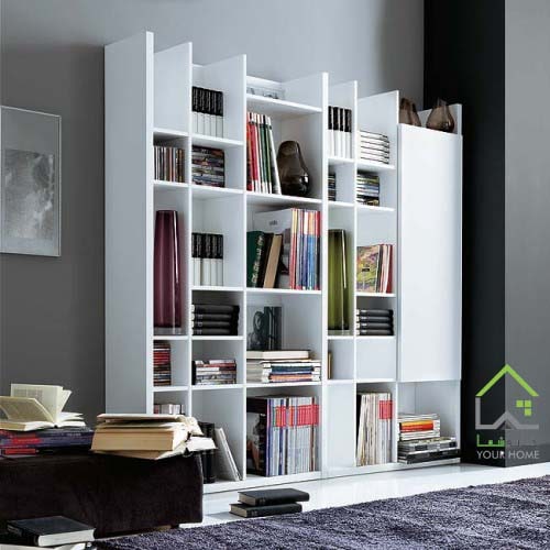 رنگ کردن دیوار پشت کتابخانه